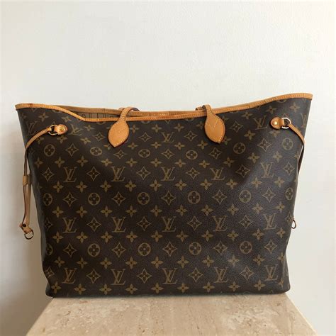 authentic louis vuitton neverfull gm.